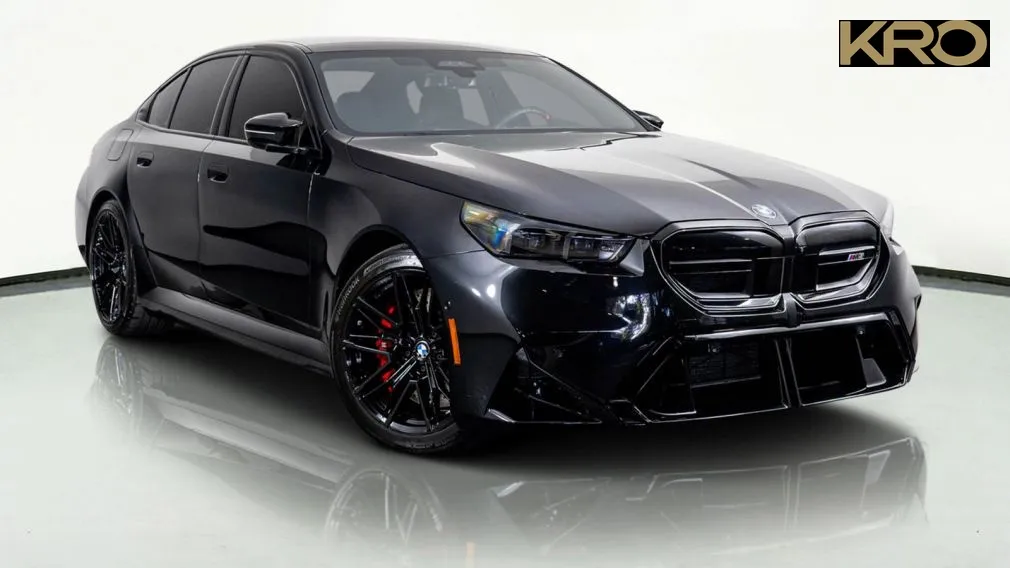 BMW M5 2025