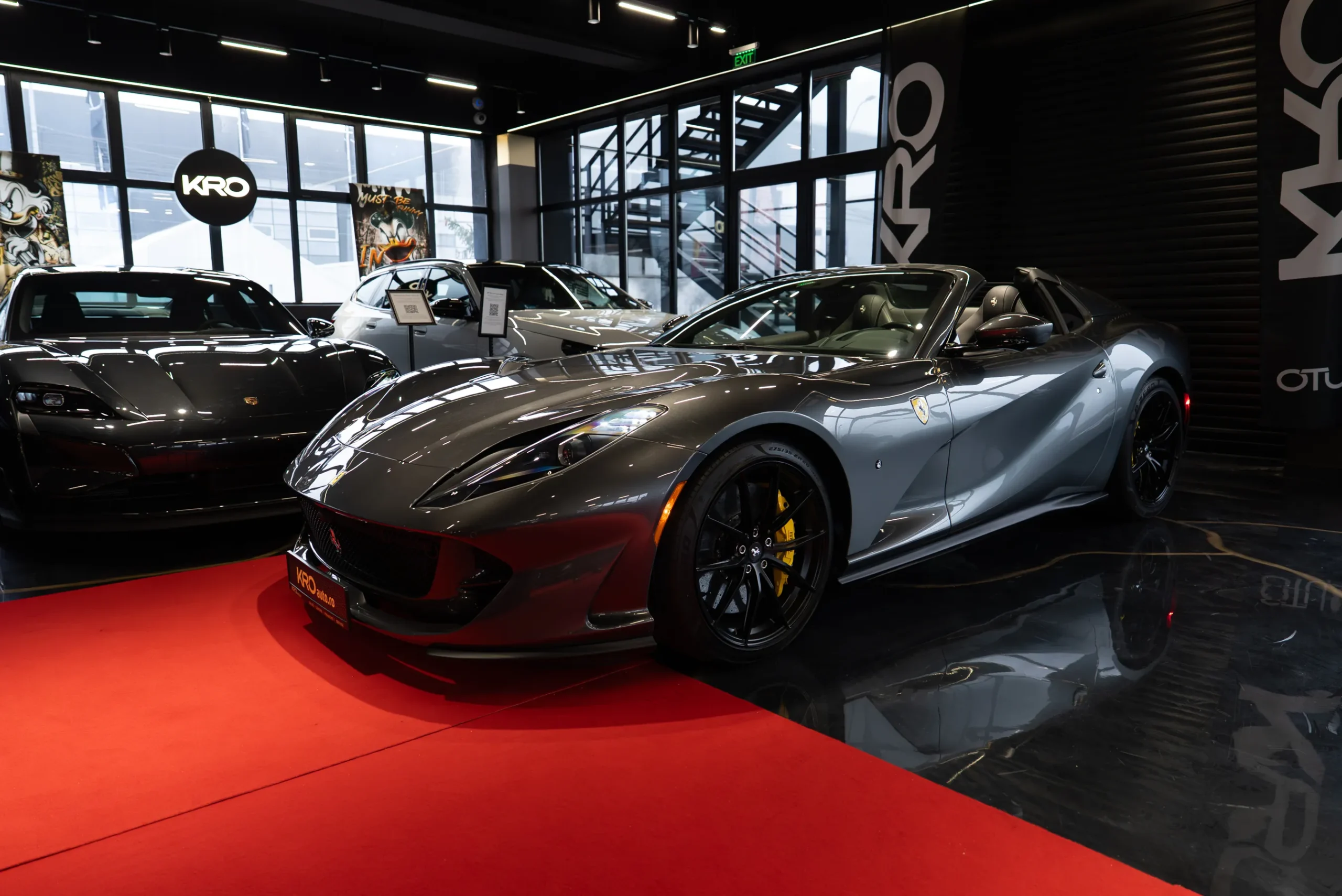 Ferrari 812 GTS Superfast