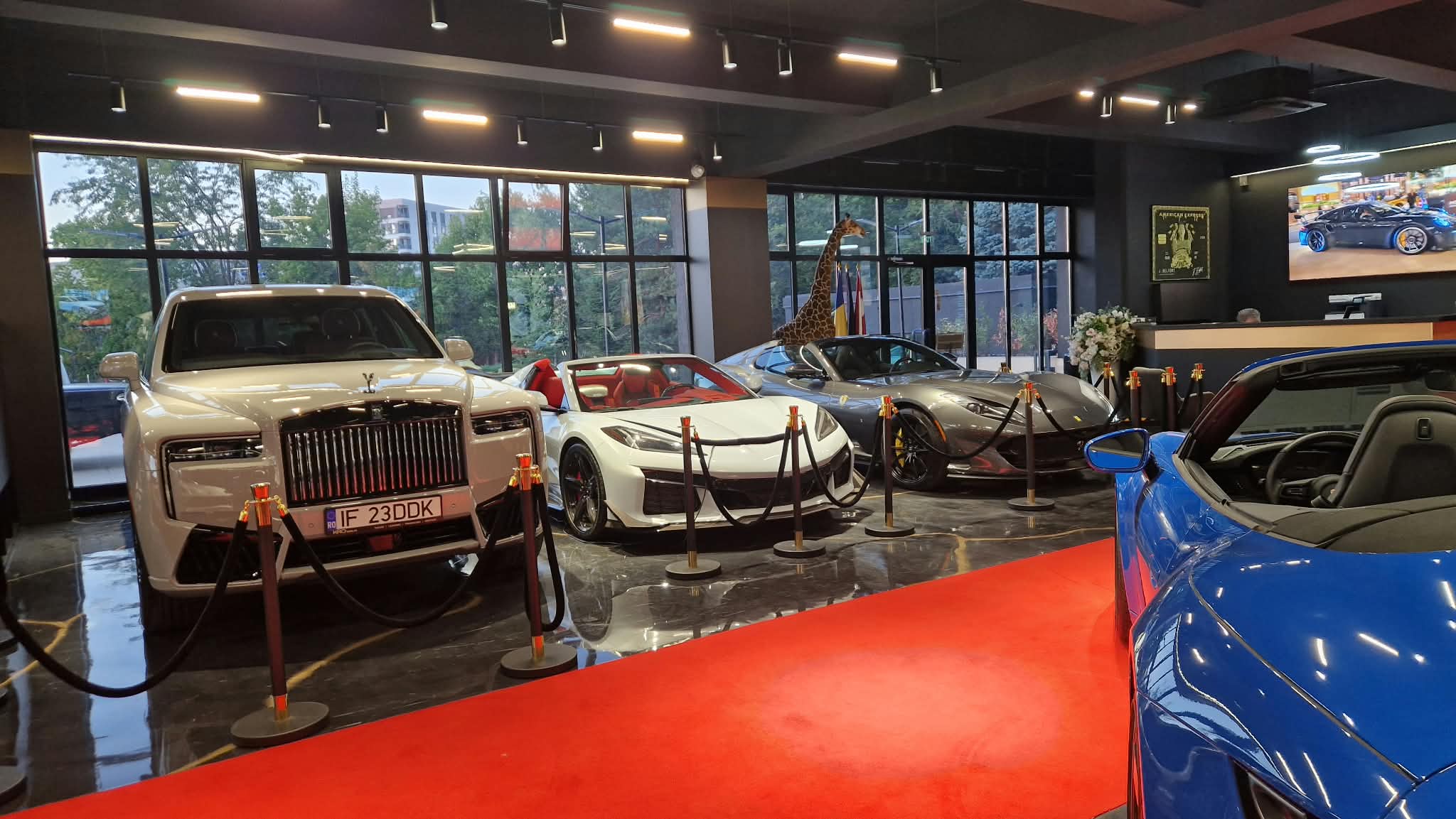 KRO Auto showroom